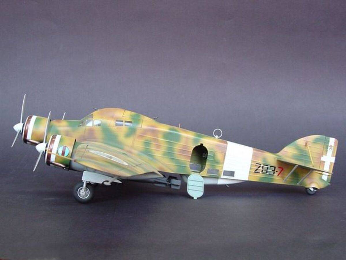 Savoia-Marchetti S.M.79-II Sparviero – Image 4