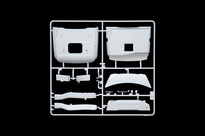 Mercedes Benz MP4 Big Space – Image 5