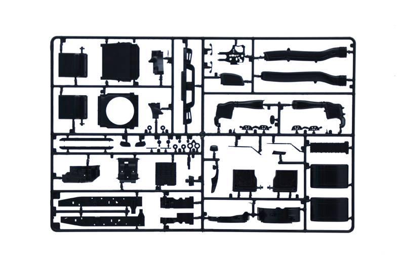 Mercedes Benz MP4 Big Space – Image 13