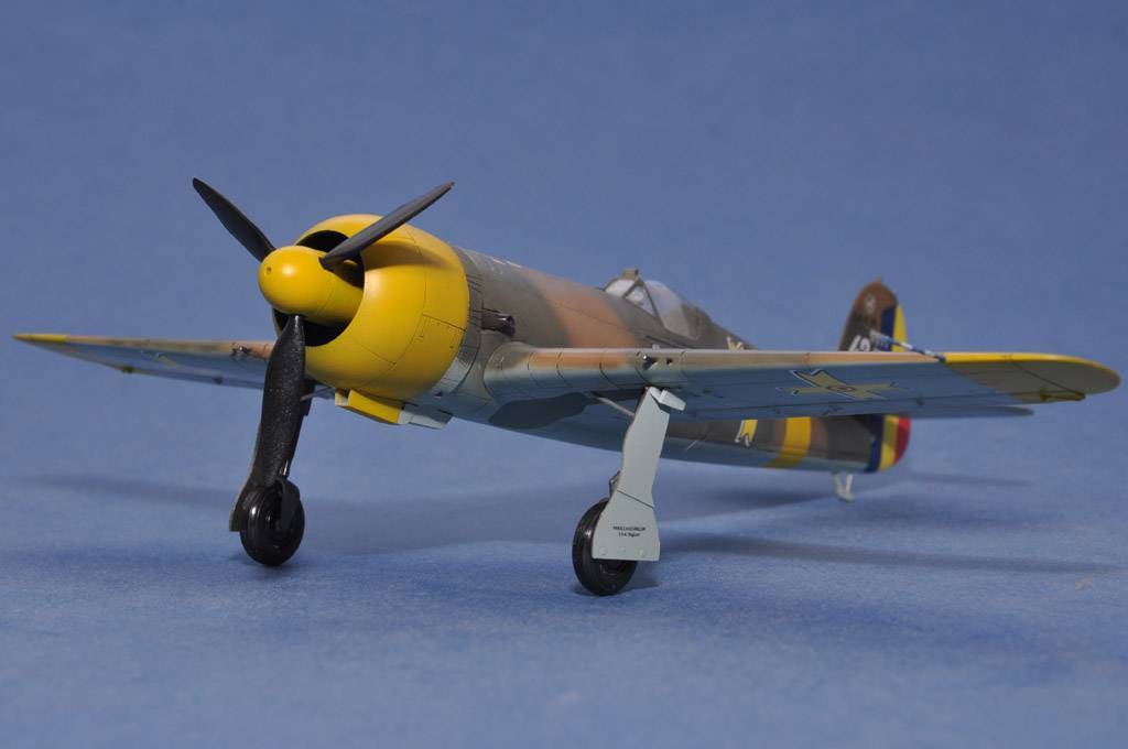 Romanian IAR-80 – Image 4