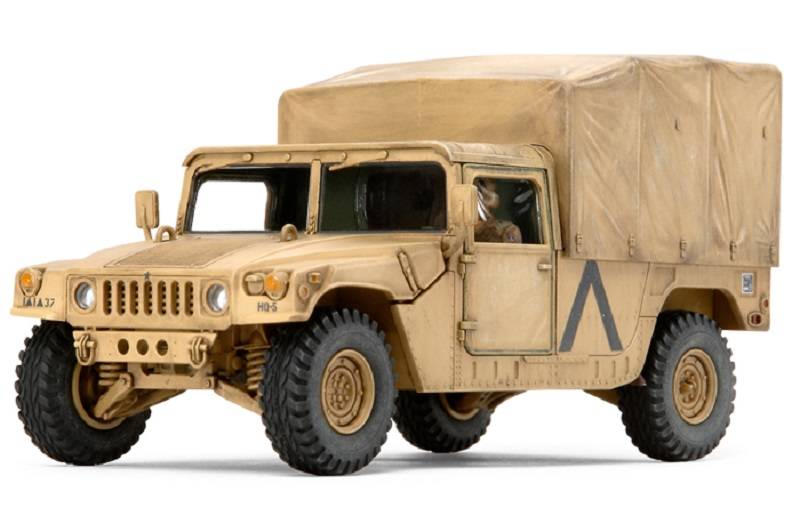 US Modern 4x4 Humvee Cargo Vehicle – Image 2