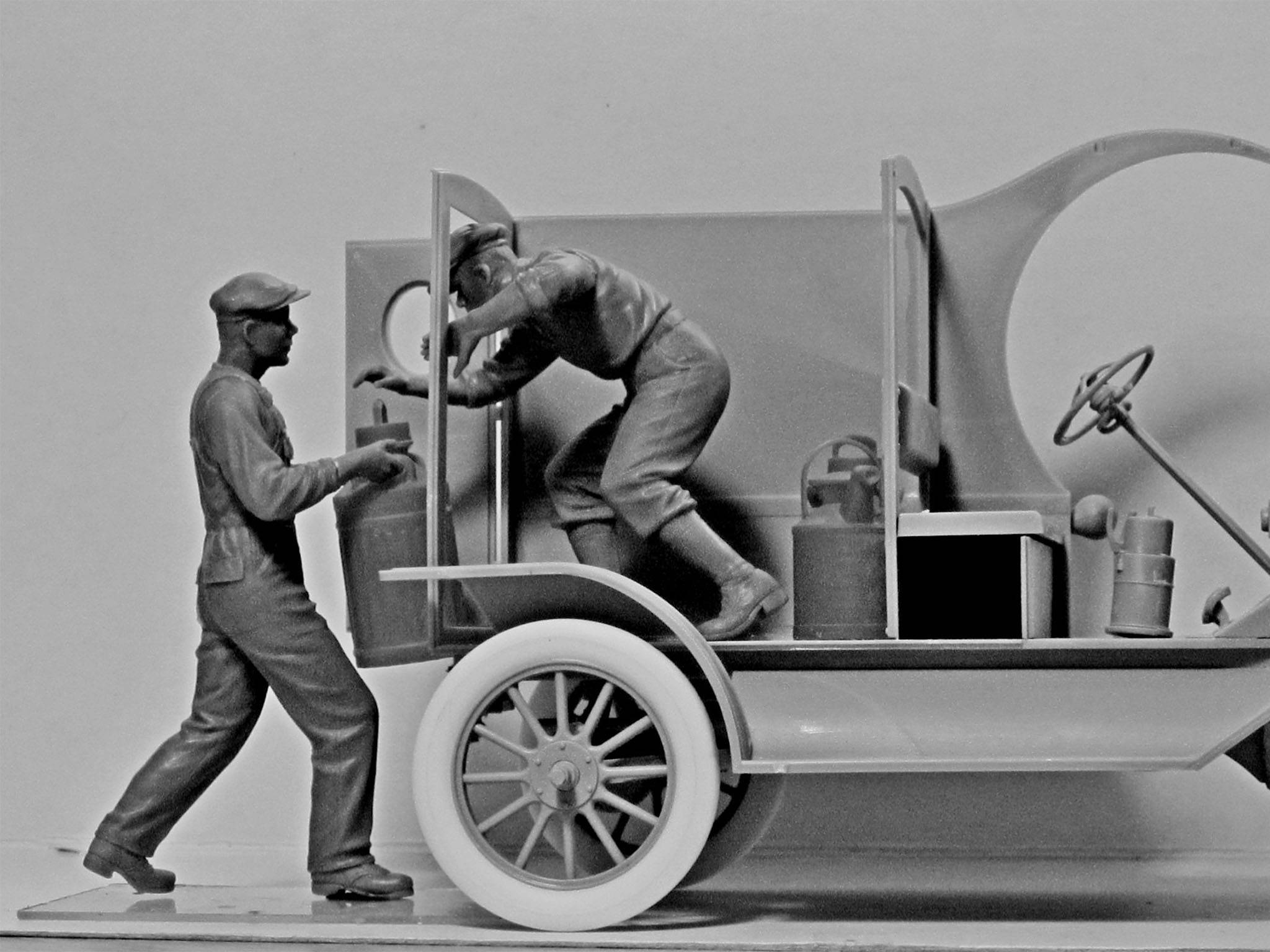 American Gasoline Loaders (1910s) – Image 7