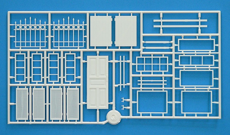 DIORAMA WITH RUINED BUILDINGS – Image 10