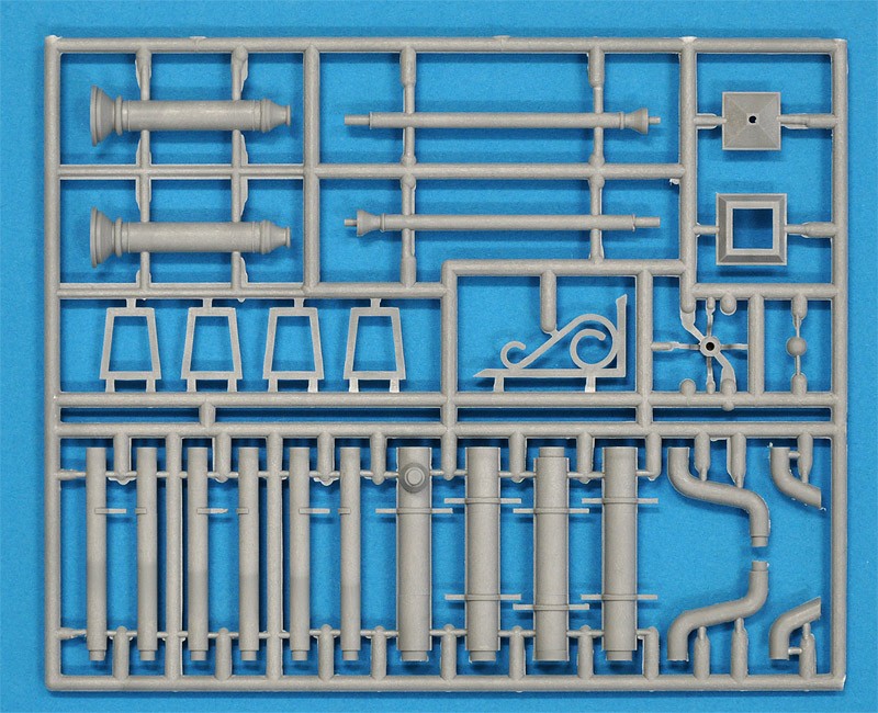RUINED GERMAN HOUSES w/BASE – Image 11