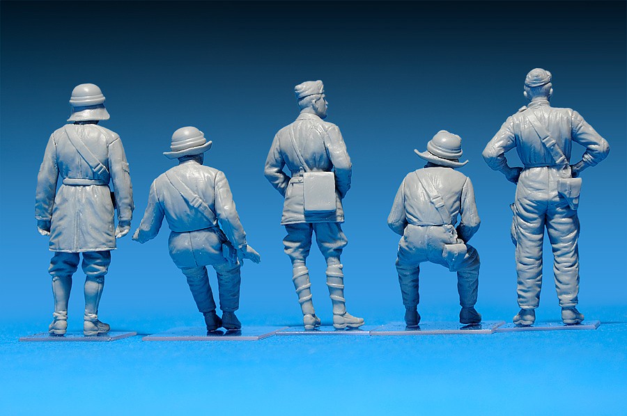 ITALIAN TANK CREW – Image 4