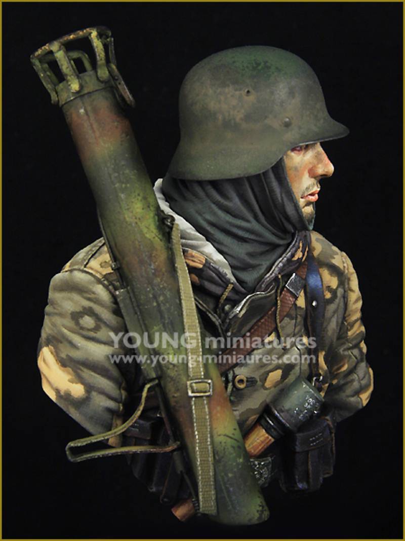 German Waffen SS with Panzerschreck – Image 7
