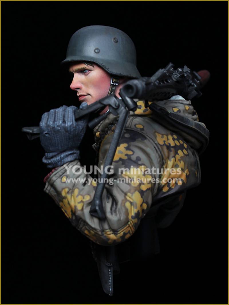 German Machine Gunner Eastern Front WWII – Image 3