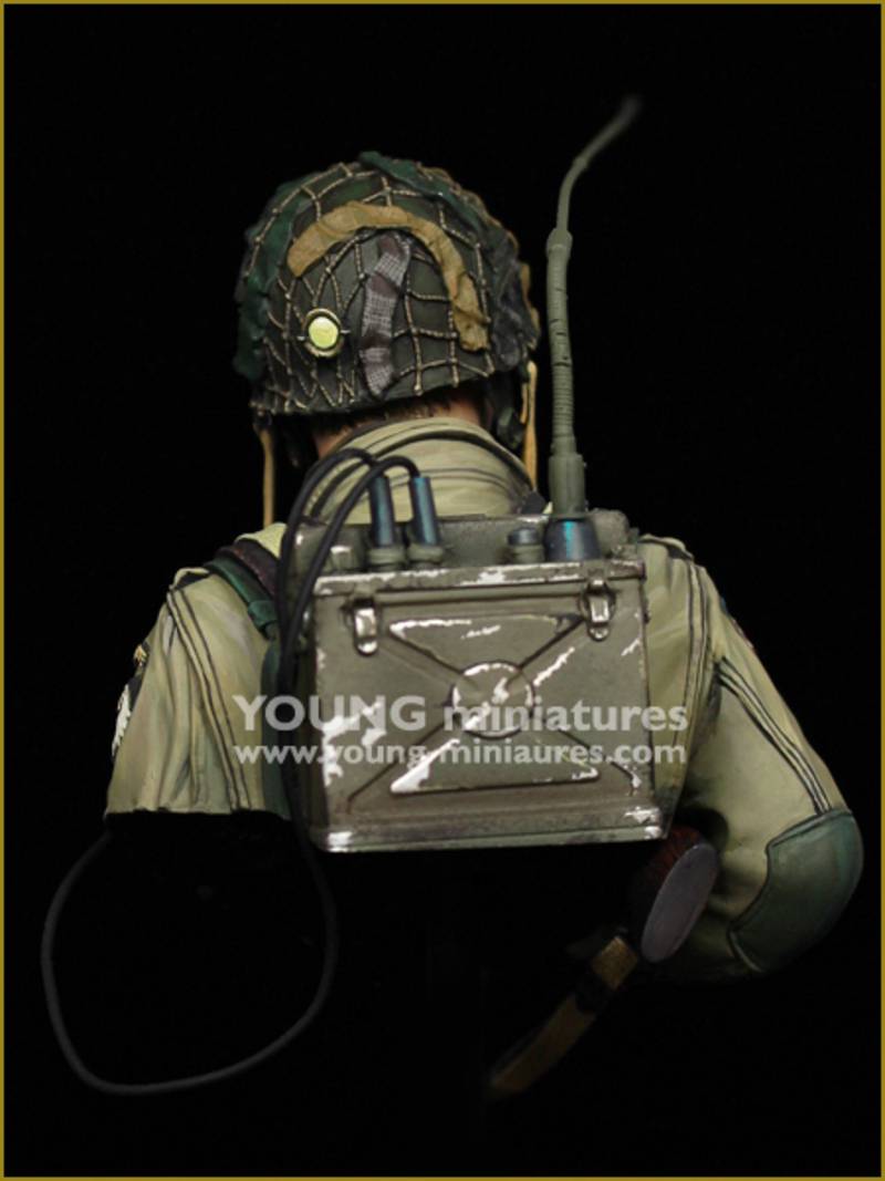 US Airborne Radio Operator CARENTAN 1944 – Image 5