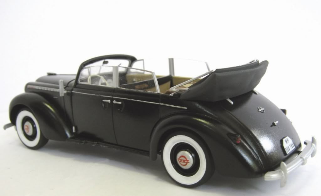 Admiral Cabriolet - WWII German Staff Car with Figures – Image 4