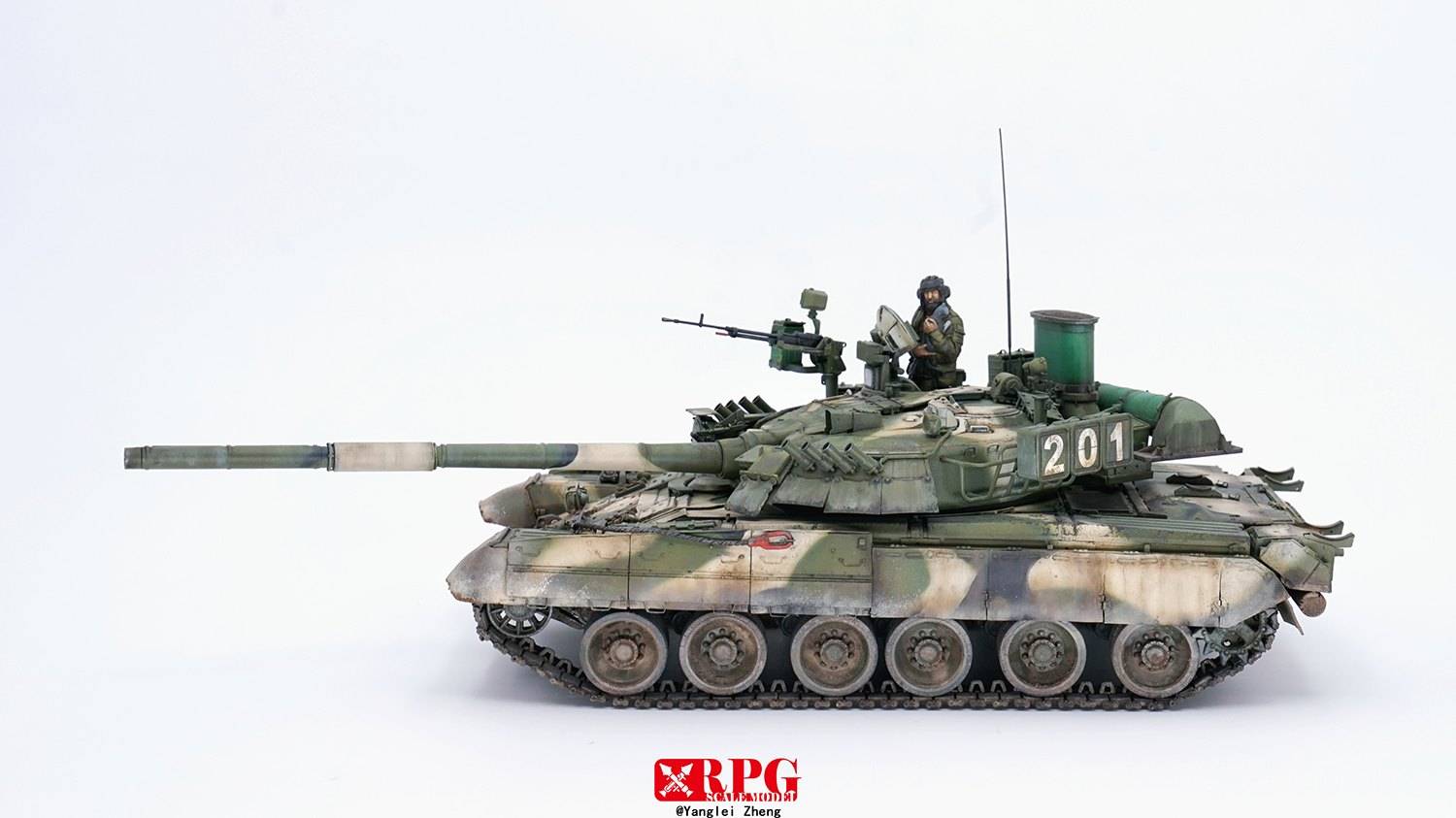 T-80U Main Battle Tank – Image 5