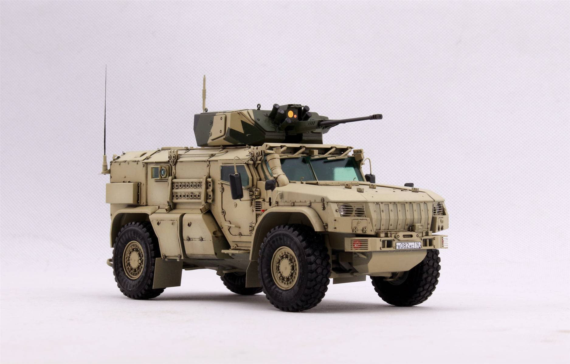 KAMAZ K-4386 Typhoon-VDV with 30 mm 2A42 cannon system – Image 2
