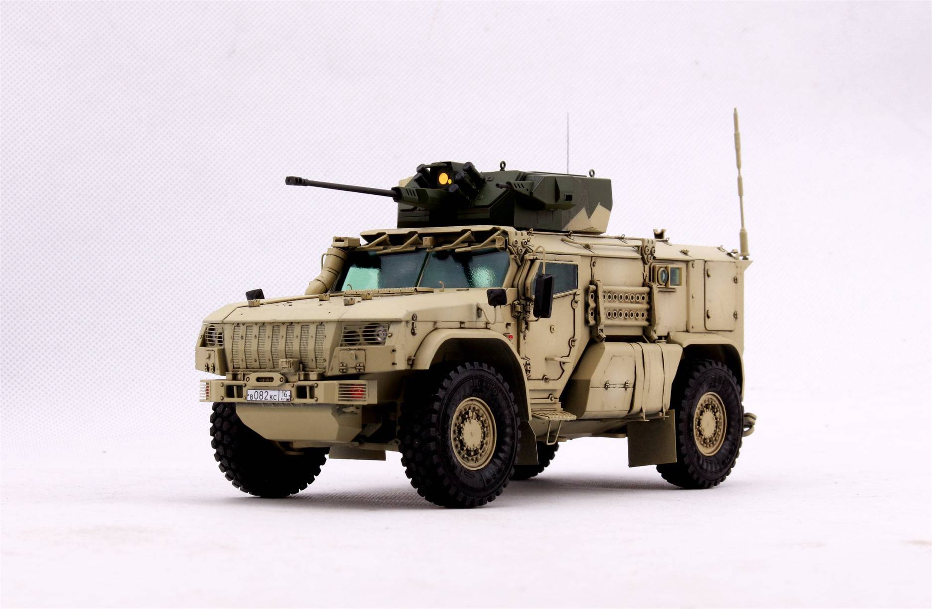 KAMAZ K-4386 Typhoon-VDV with 30 mm 2A42 cannon system – Image 3