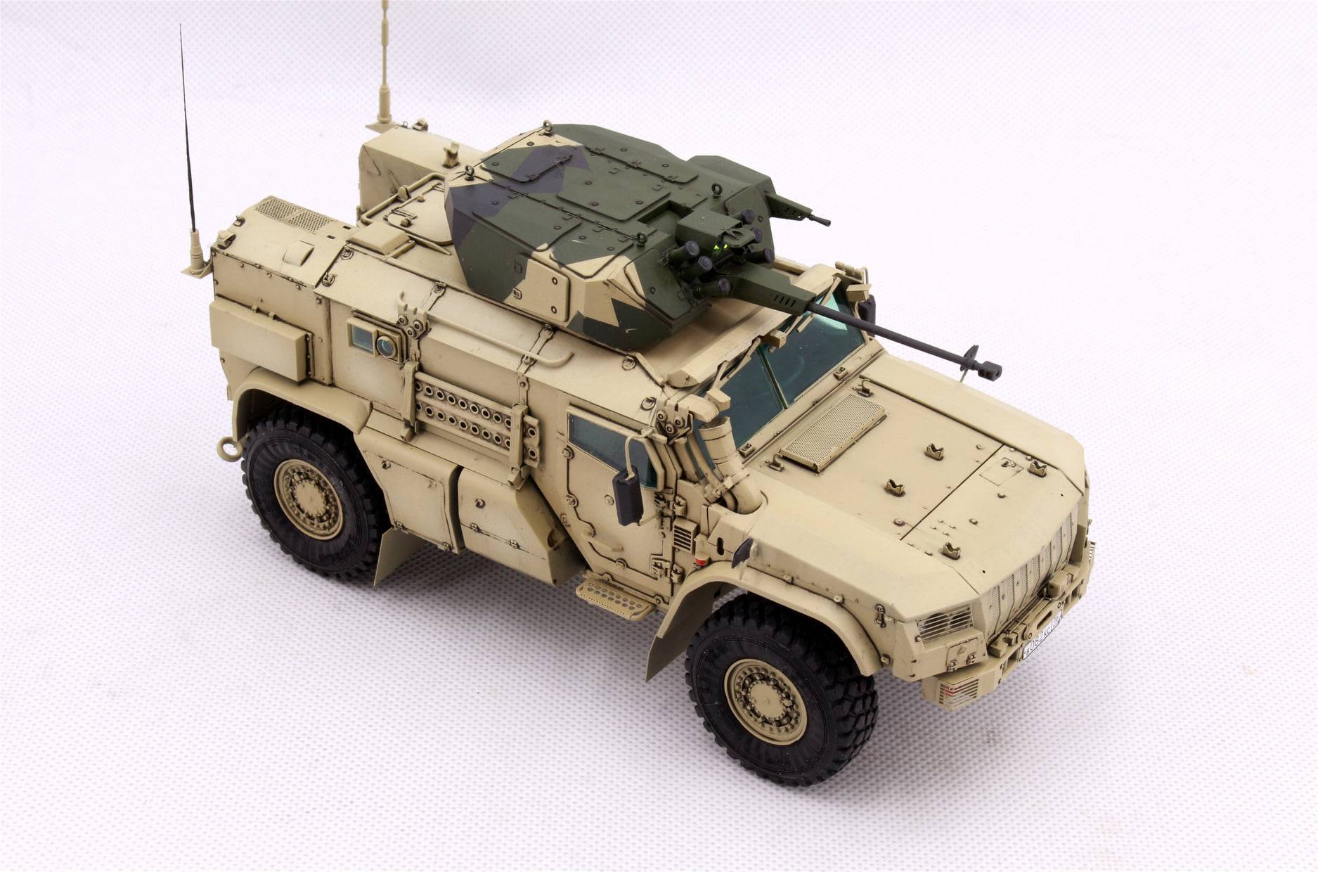 KAMAZ K-4386 Typhoon-VDV with 30 mm 2A42 cannon system – Image 4