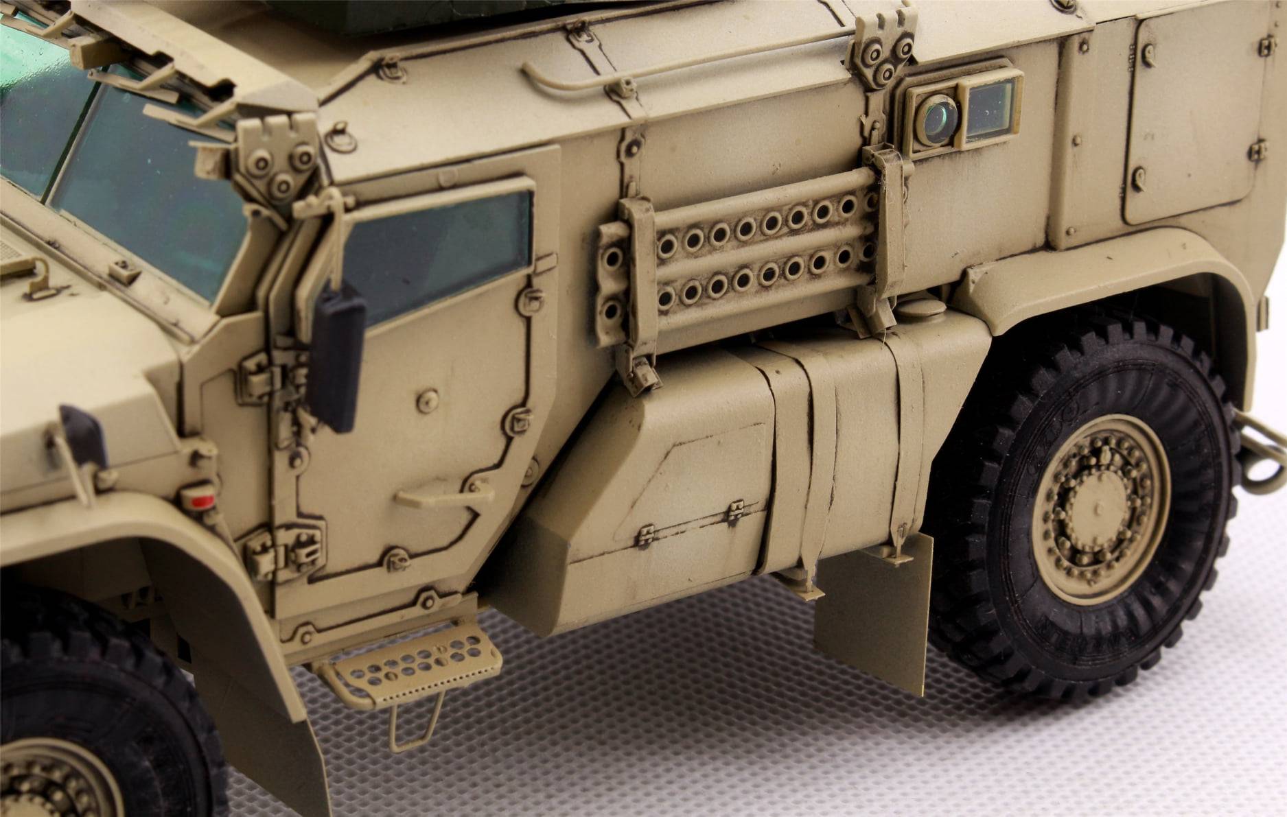 KAMAZ K-4386 Typhoon-VDV with 30 mm 2A42 cannon system – Image 14