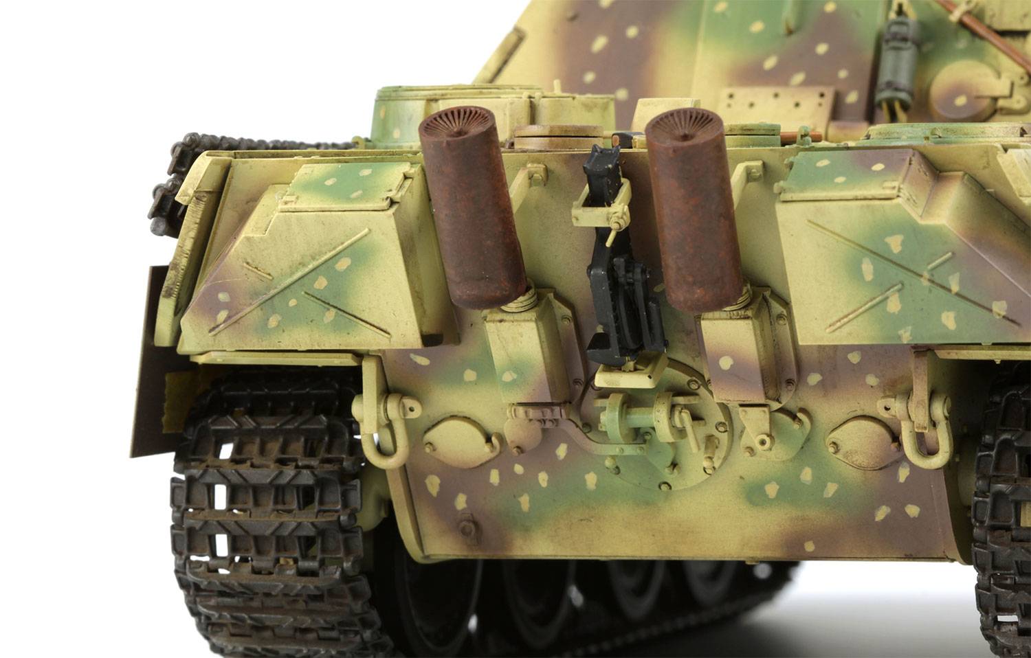 GERMAN TANK DESTROYER Sd.Kfz.173 JAGDPANTHER Ausf. G2 – Image 8