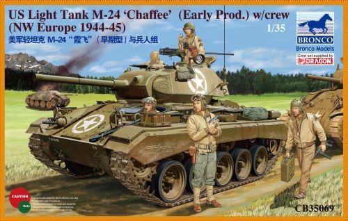 US Light Tank M-24 'Chaffee' (Early Prod.) w/Crew (NW Europe 1944-45)