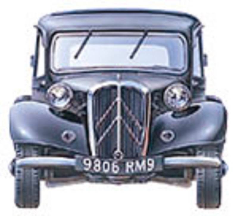 Citroën Traction 11CV staff car – Image 4