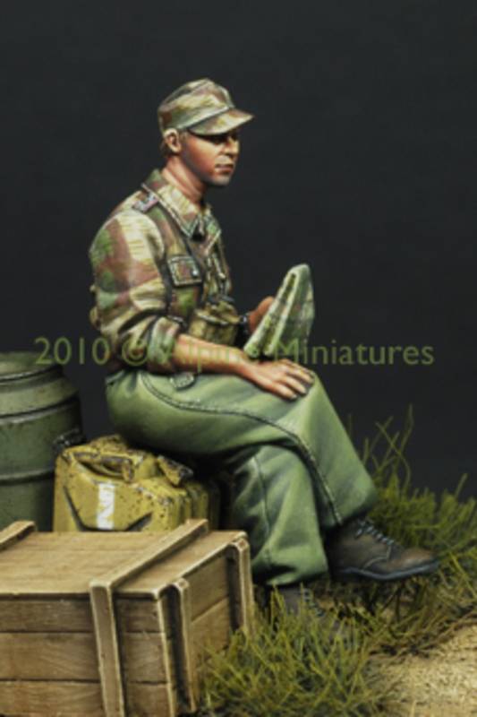German Panzer Officer in Summer – Image 4