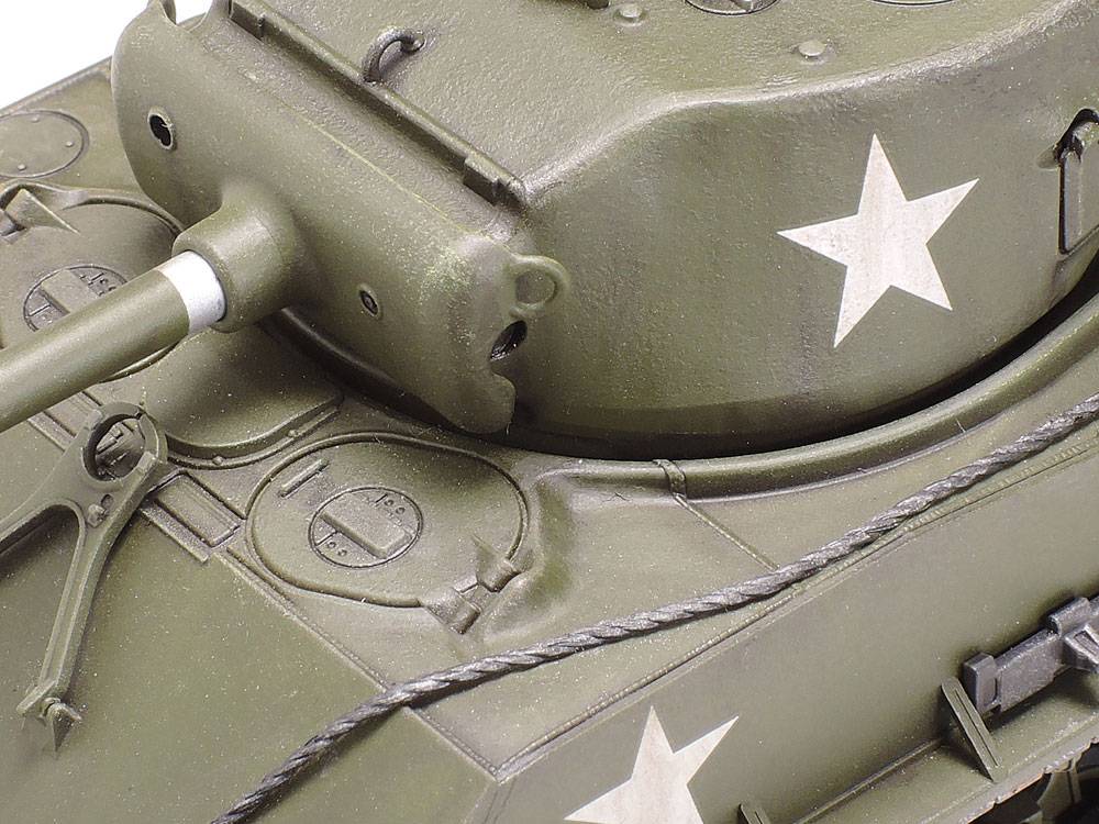 U.S. Medium Tank M4A3E8 Sherman "Easy Eight" – Image 4
