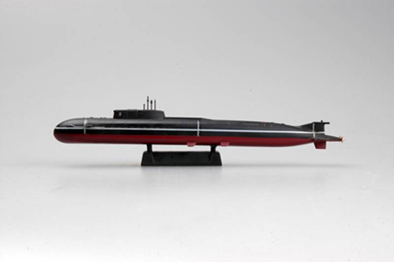Russian Navy Oscar II class submarine – Image 4