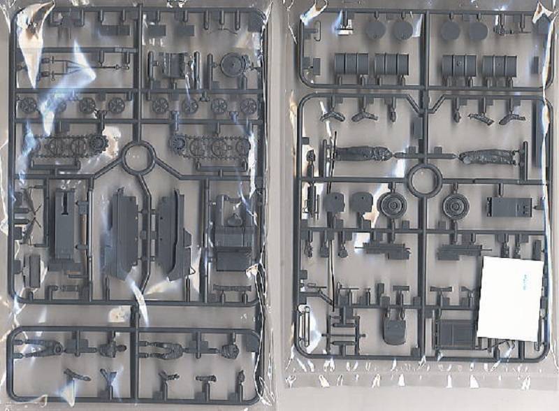 German Aircraft Power Supply Unit & Kettenkraftrad – Image 4