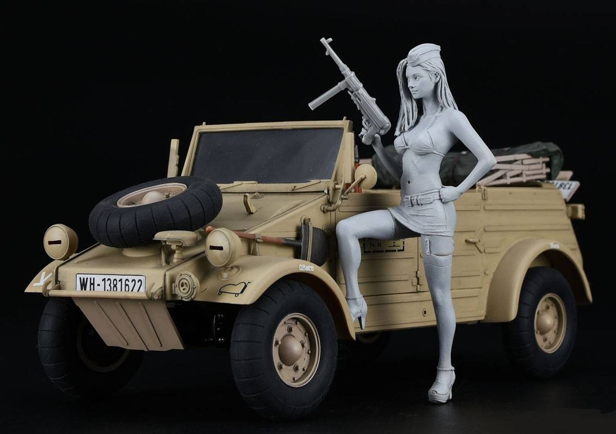 Pkw.K1 Kübelwagen Type 82 (Balloon Tire) w/Blonde Girl's Figure – Image 4