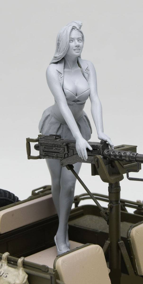 1/4 ton 4x4 Utility Truck (Cal. 50 M2 Machine Gun) w/Blond Girl's Figure – Image 2