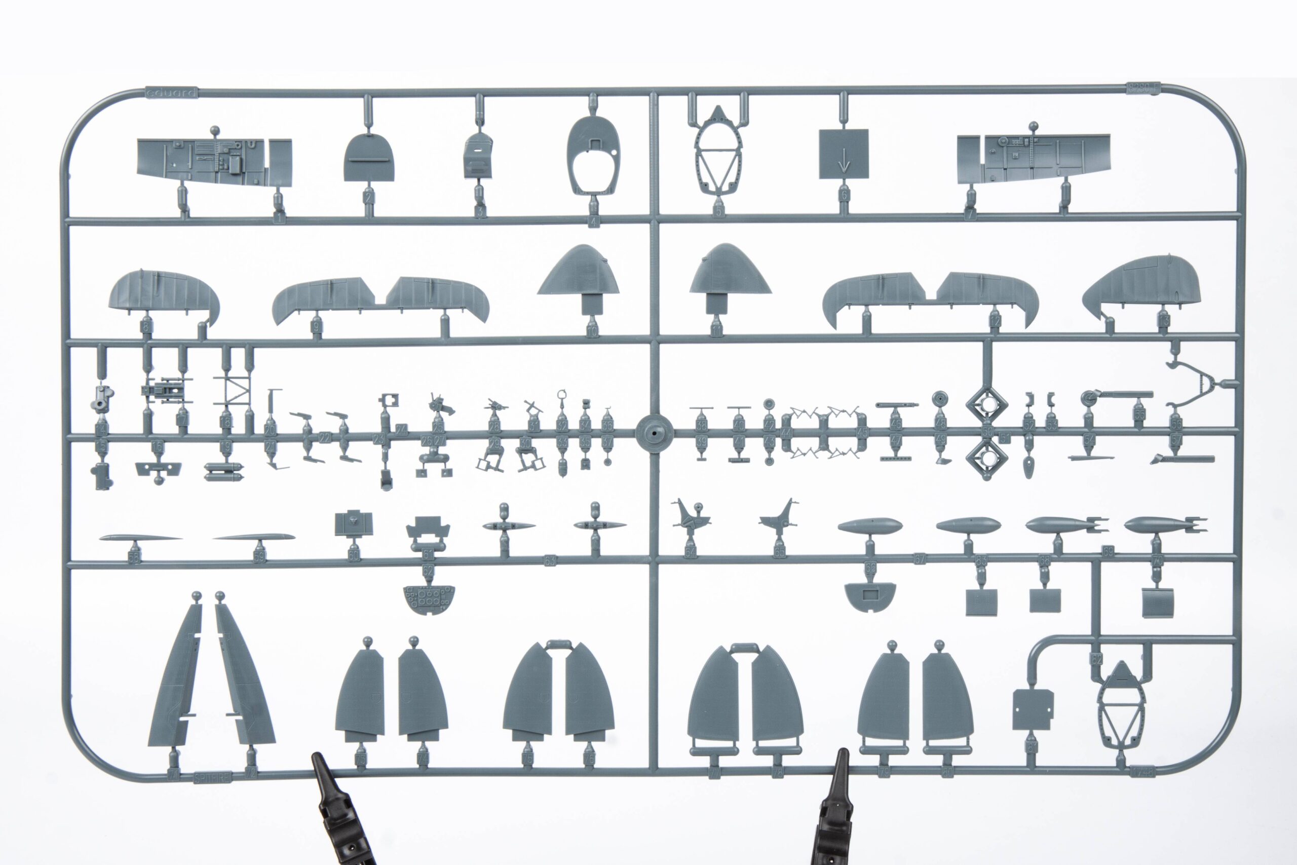 Spitfire Mk. VIII ProfiPACK edition – Image 27