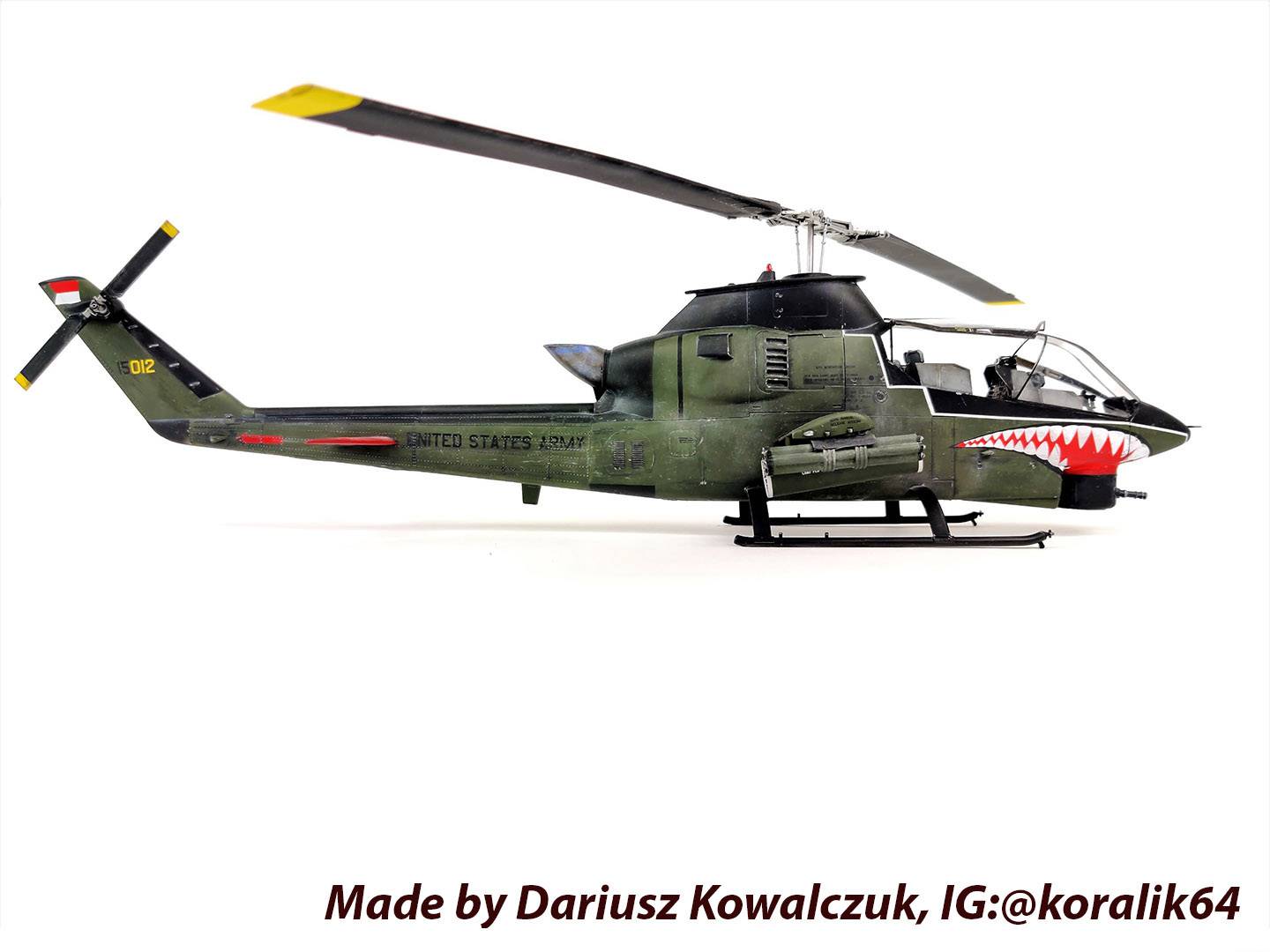 AH-1G Cobra (late production) US Attack Helicopter – Image 5