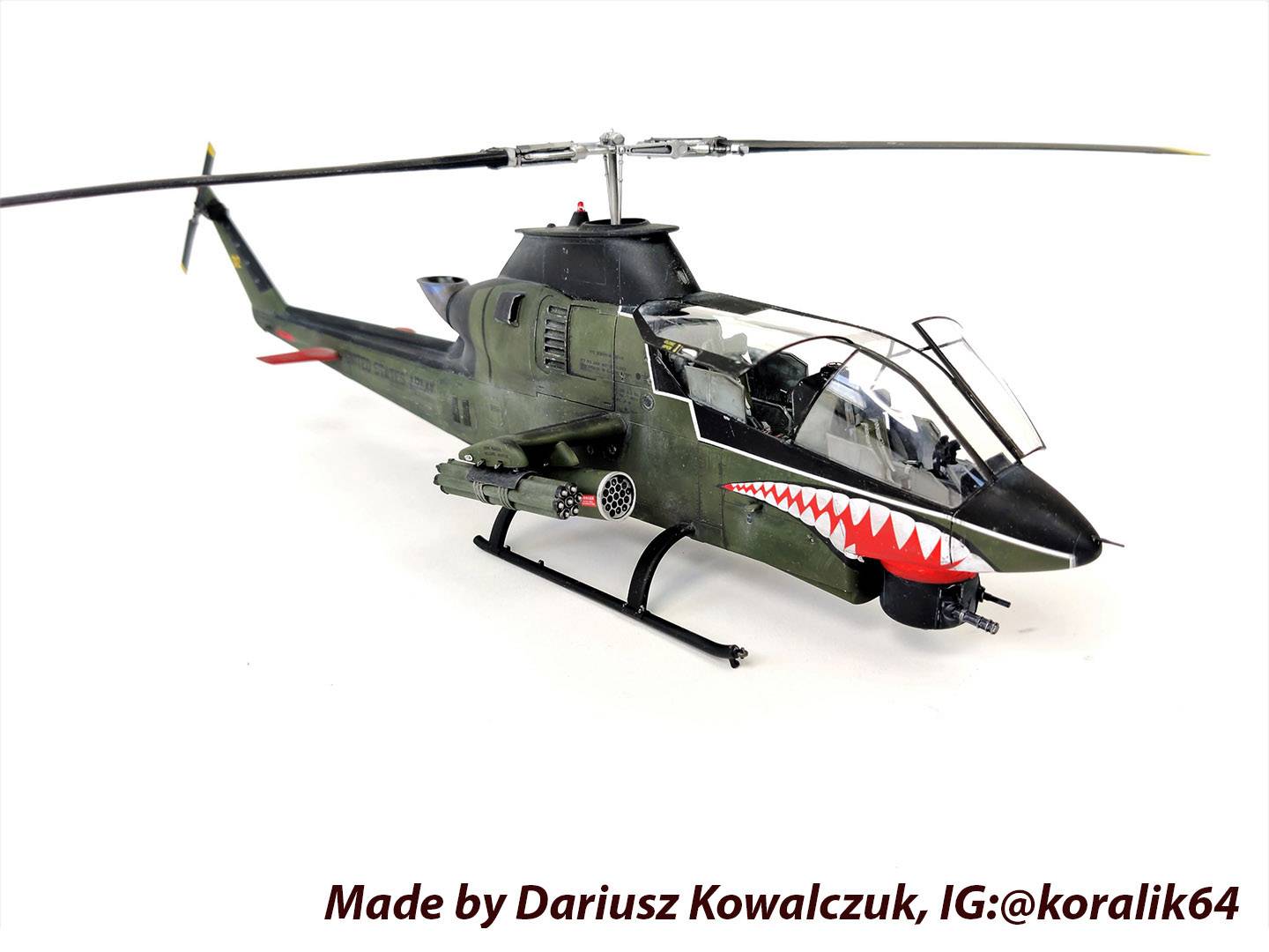 AH-1G Cobra (late production) US Attack Helicopter – Image 10