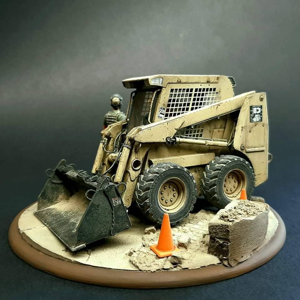 US Army Light Type III Skid Steer Loader (M400W) – Image 2