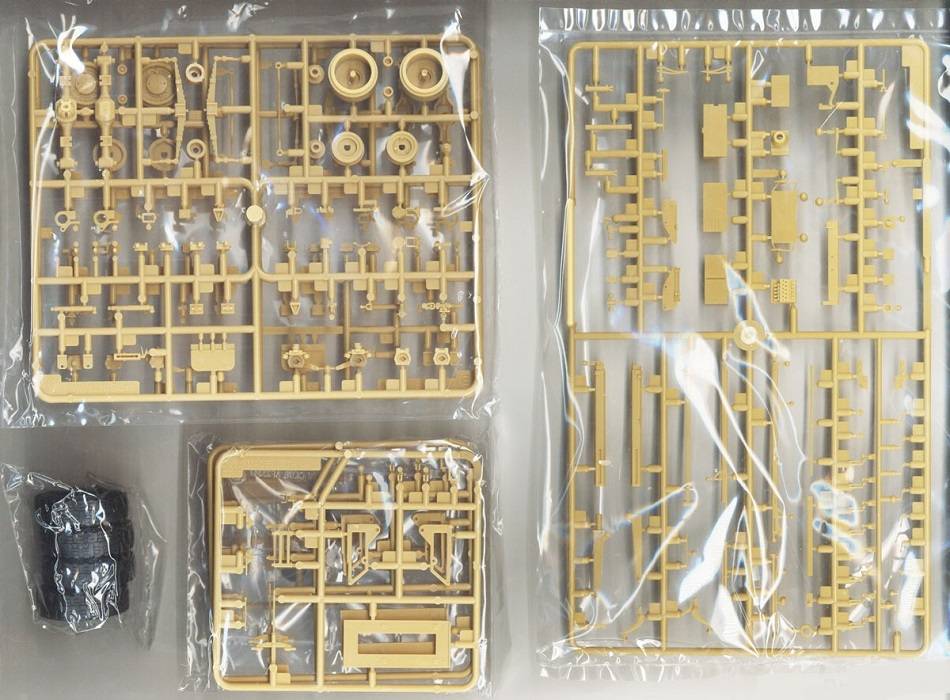 Husky MK. III VMMD w/ Interrogation Arm – Image 10