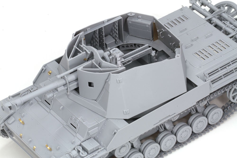 leFH18/40/2 (sf) auF G.W. Pz.Kpfw. III/IV – Image 3