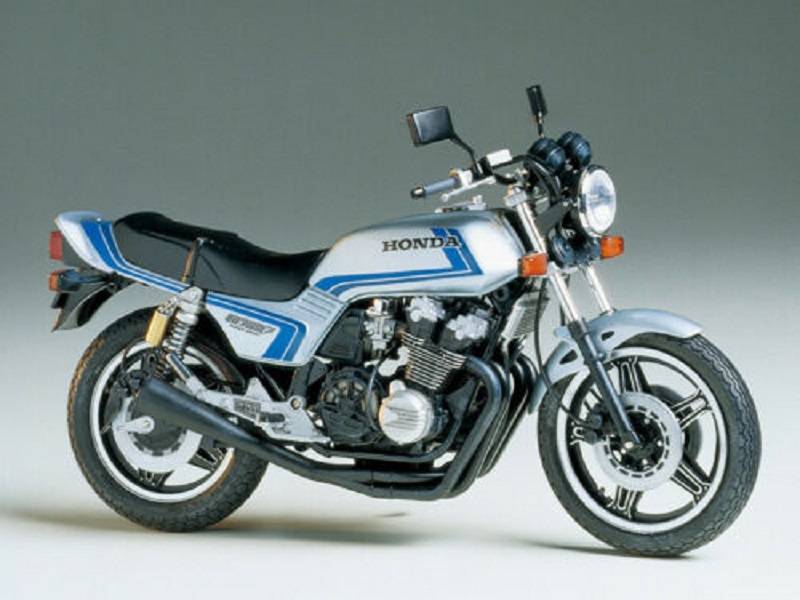 Honda CB750F Custom Tuned – Image 2