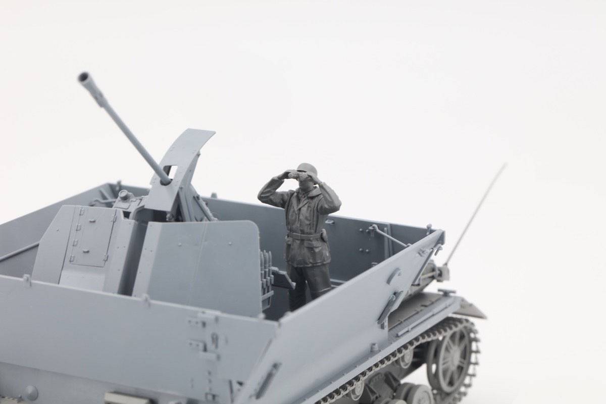 Möbelwagen 3.7cm Flak auf Fgst. Pz.Kpfw. IV (Sf) – Image 12