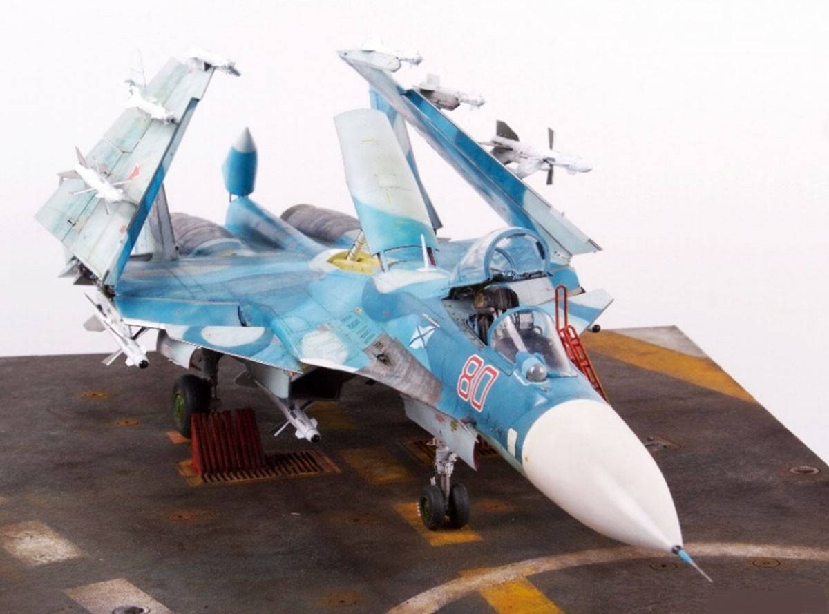 Su-33 Flanker-D Russian Navy Carrier-Borne Fighter – Image 4