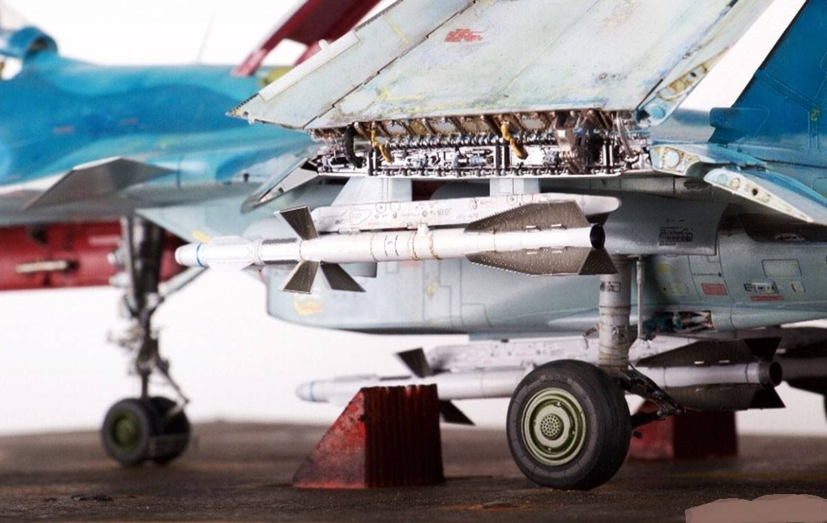 Su-33 Flanker-D Russian Navy Carrier-Borne Fighter – Image 7
