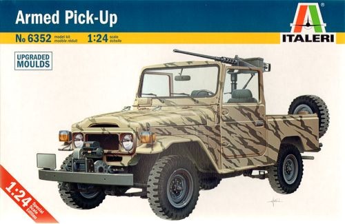 Armed pick up Toyota land cruiser 1/24ème