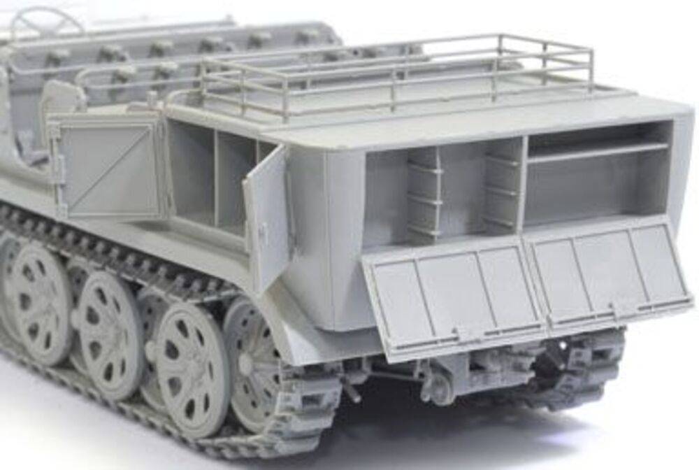 Sd.Kfz.7 8t Half Track Initial Production – Image 7