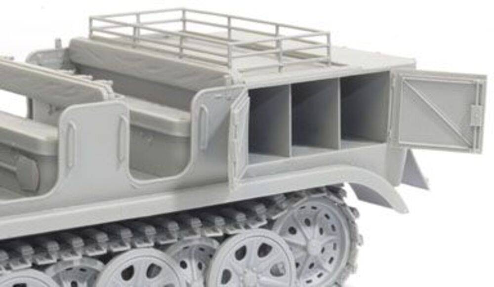 Sd.Kfz.7 8t Half Track Initial Production – Image 8