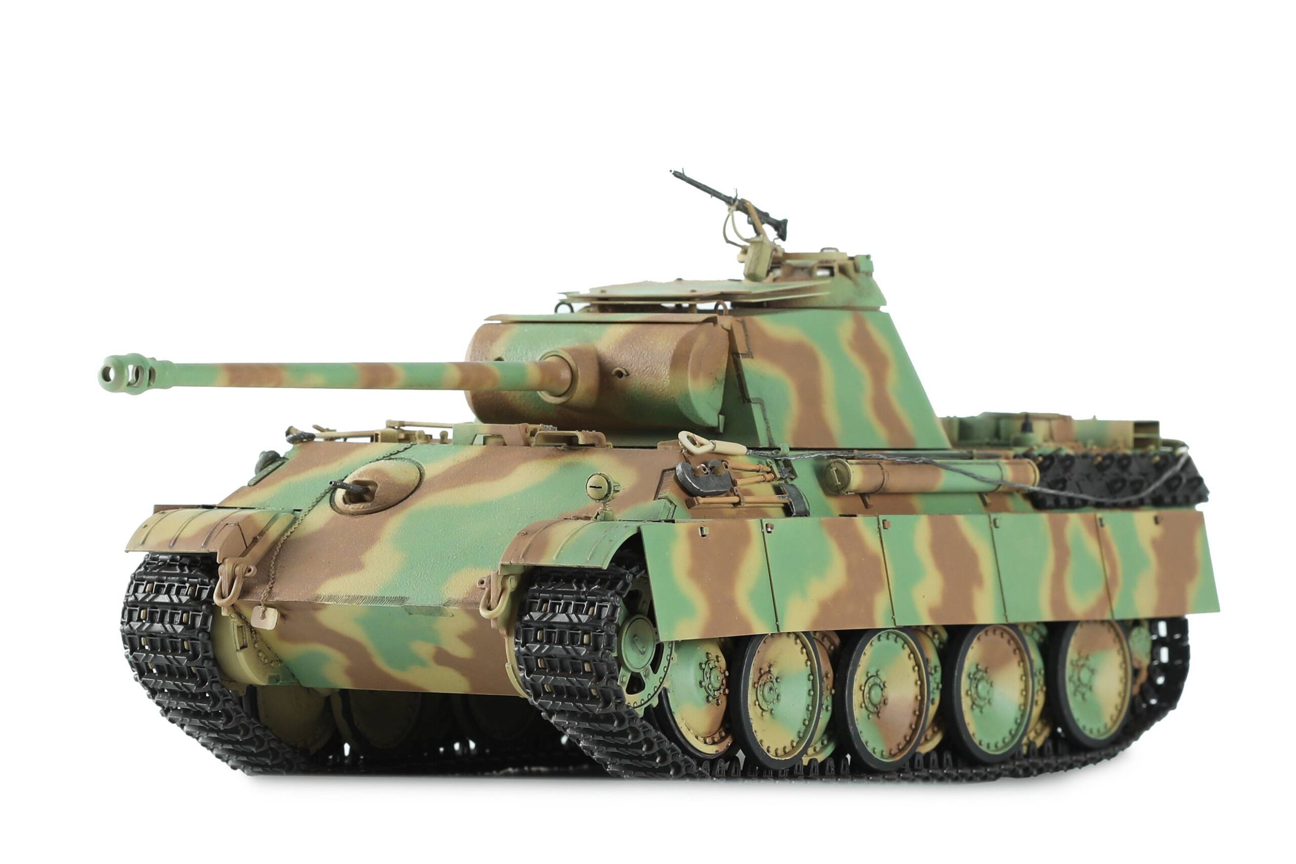 GERMAN MEDIUM TANK Sd.Kfz.171 PANTHER Ausf.G EARLY/Ausf.G with AIR DEFENSE ARMOR – Image 2