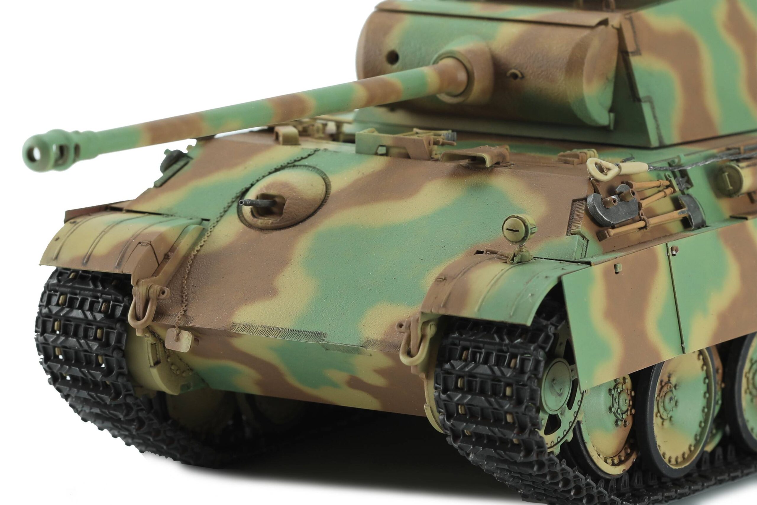 GERMAN MEDIUM TANK Sd.Kfz.171 PANTHER Ausf.G EARLY/Ausf.G with AIR DEFENSE ARMOR – Image 7