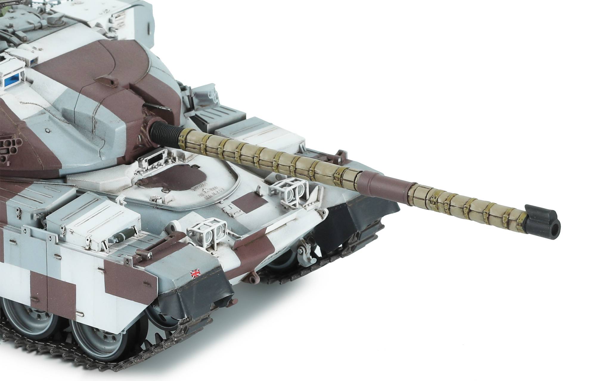 BRITISH MAIN BATTLE TANK CHIEFTAIN Mk10 – Image 9
