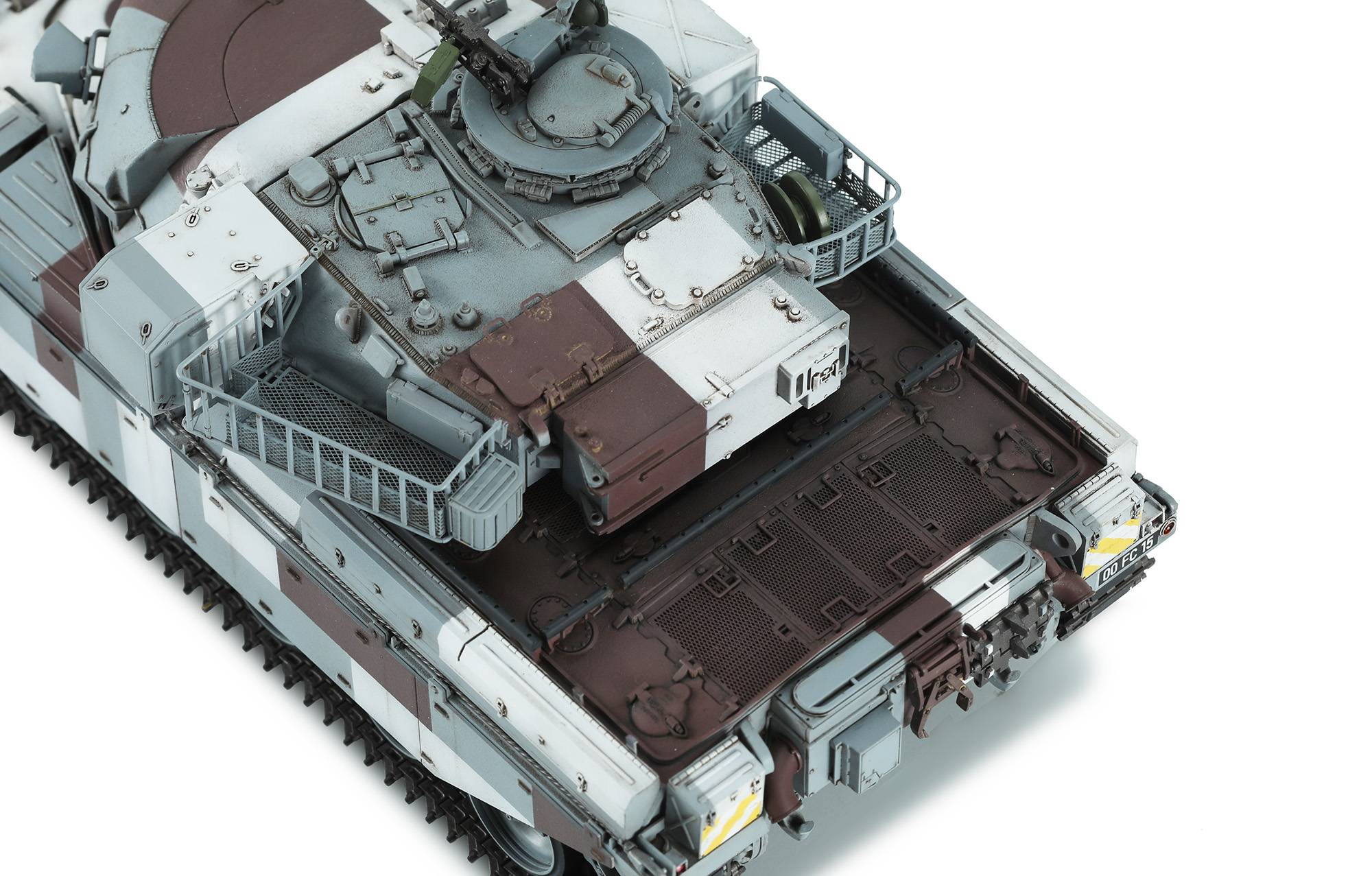 BRITISH MAIN BATTLE TANK CHIEFTAIN Mk10 – Image 11