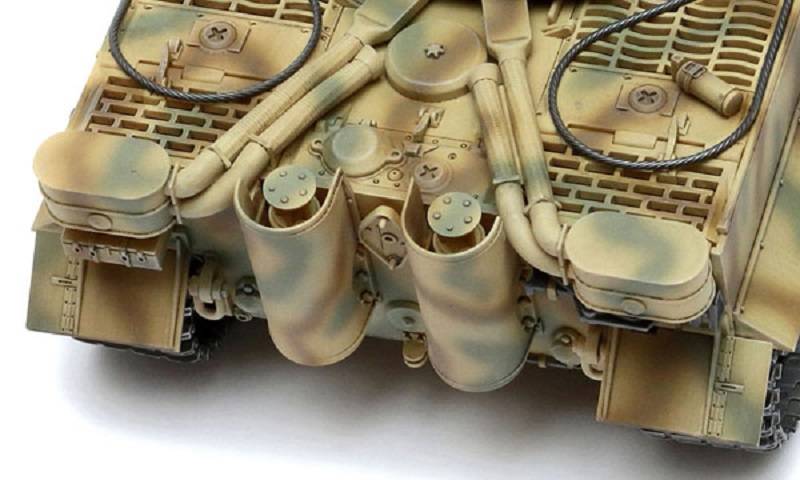 German Heavy Tank Tiger I Early Production (Eastern Front) – Image 6
