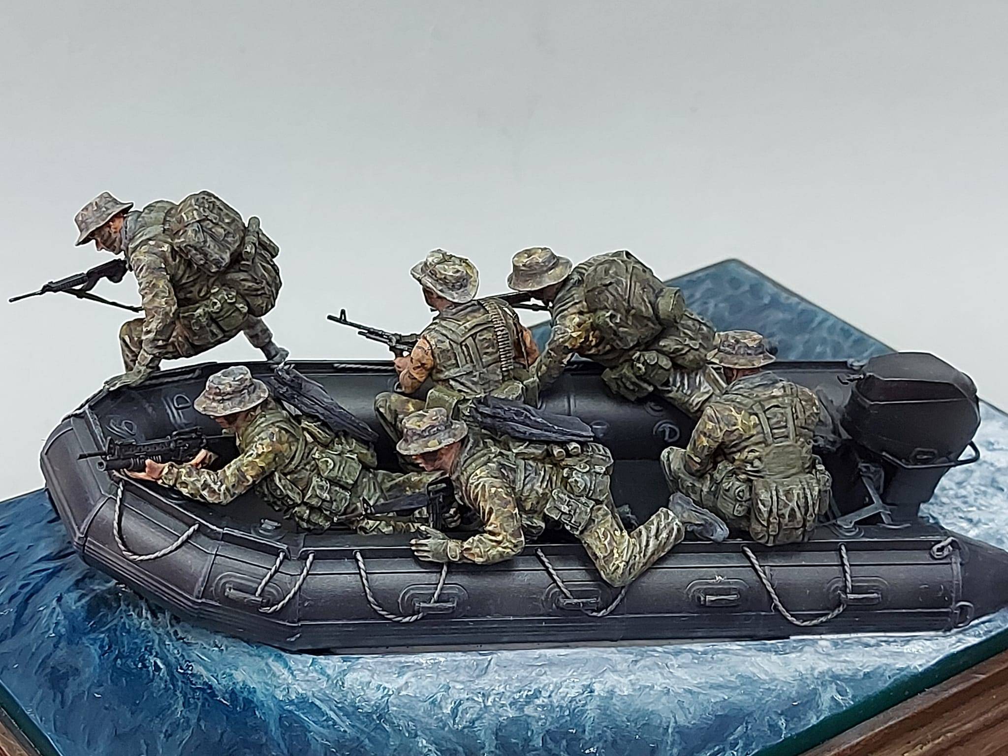 US Navy Seals Team In Action Circa 90s w/ Combat Rubber Raiding Craft – Image 10