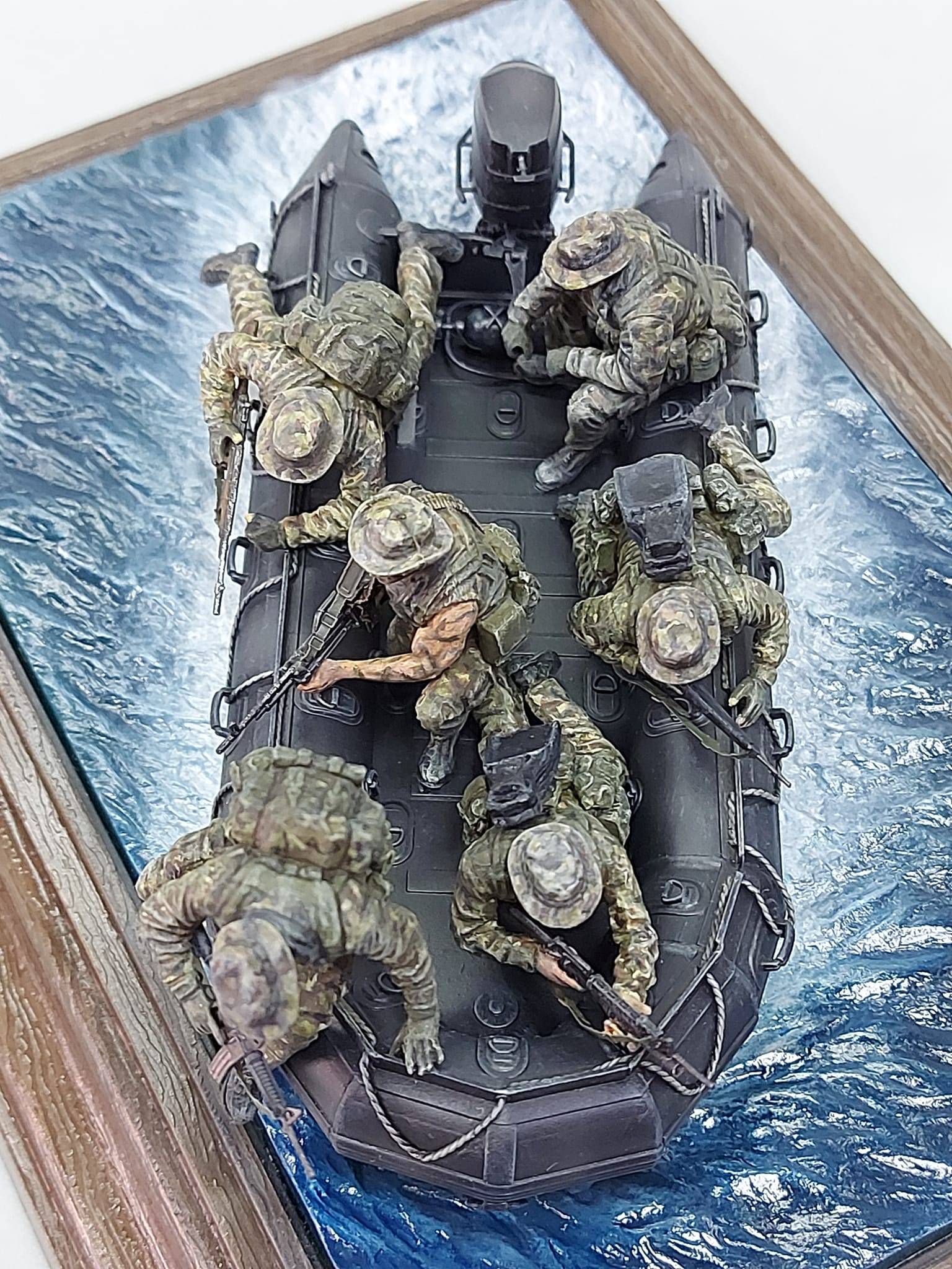 US Navy Seals Team In Action Circa 90s w/ Combat Rubber Raiding Craft – Image 19