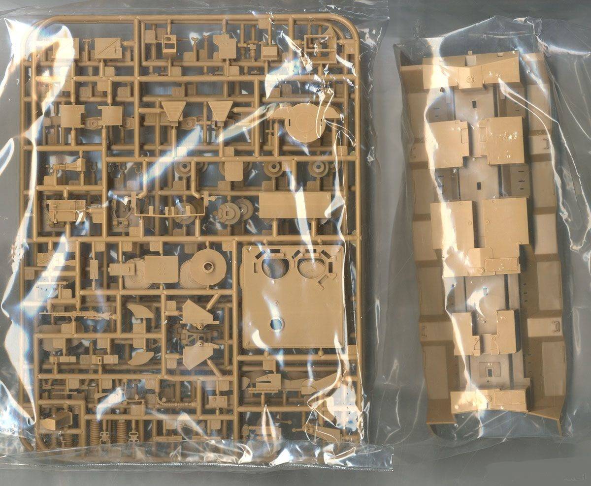 ROCA Clouded Leopard CM-33 TICV with 40 mm RWS – Image 18
