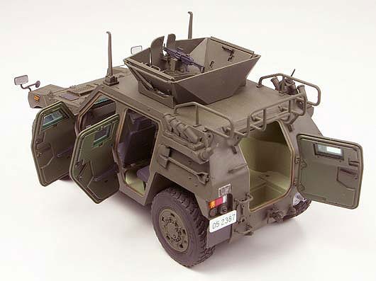 JGSDF Light Armored Vehicle Iraq Humanitarian Assistance Unit – Image 4