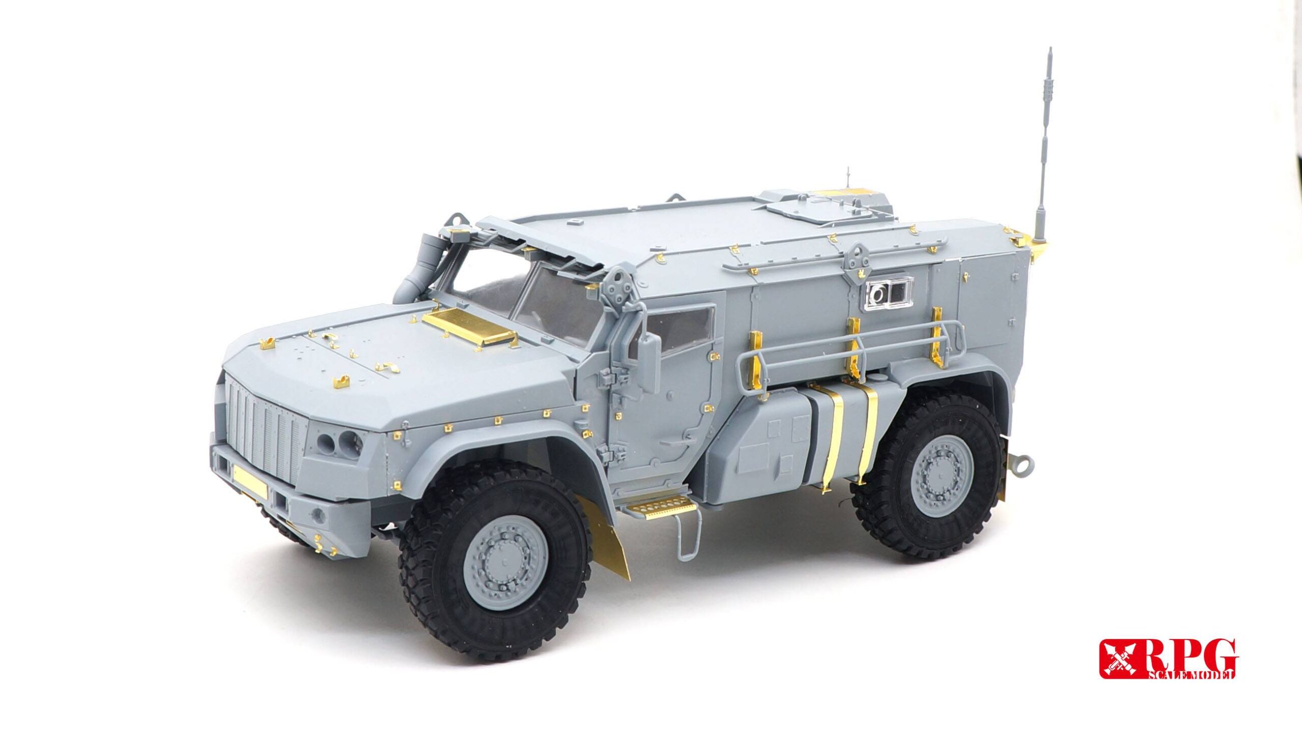 KAMAZ K-4386 Typhoon-VDV Mine-Protected Armoured Vehicle Early Type – Image 8